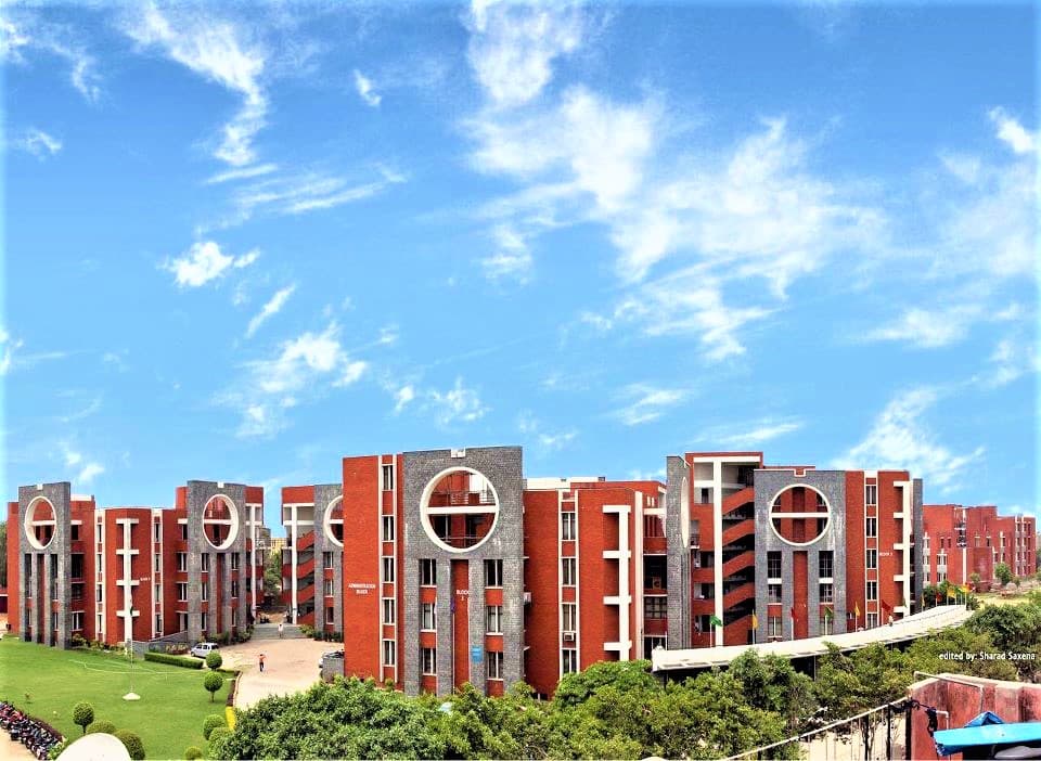 Dr. Akhilesh Das Gupta Institute of Professional Studies - [ADGIPS ]