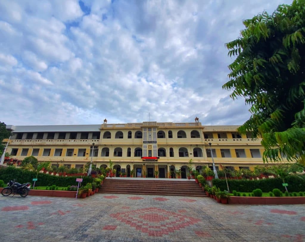 Agrawal Institute of Hotel Management - [AIHM]