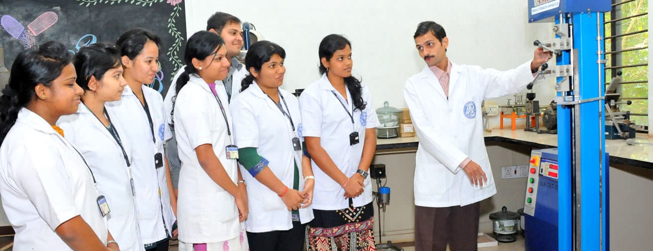 Srinivas University, College of Pharmacy Cover