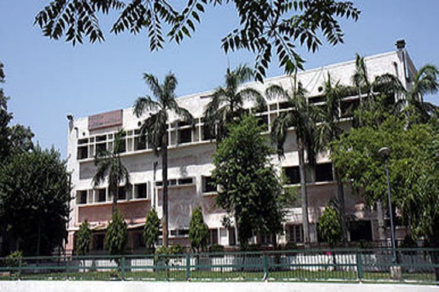 Delhi College of Arts and Commerce - [DCAC] Cover