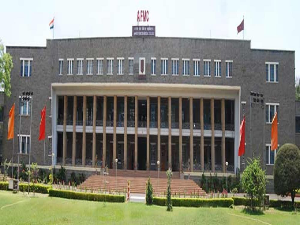 Armed Forces Medical College - [AFMC] Cover