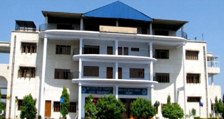 Maharani Laxmi Bai Medical College Cover