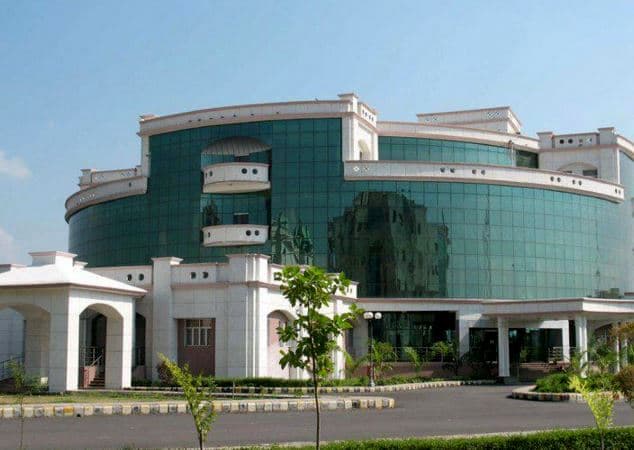 UTTAR PRADESH UNIVERSITY OF MEDICAL SCIENCES Cover