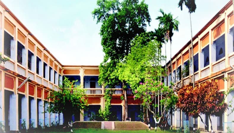 Syamsundar College Cover