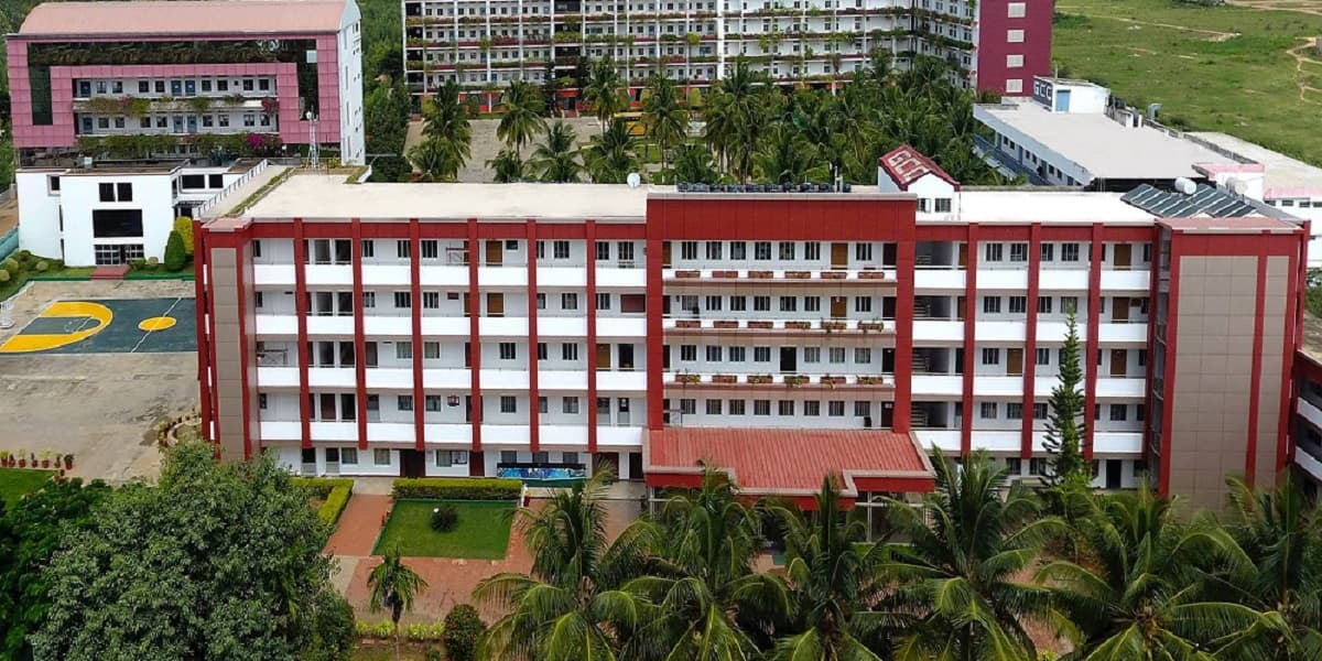 Garden City University - [GCU] Cover