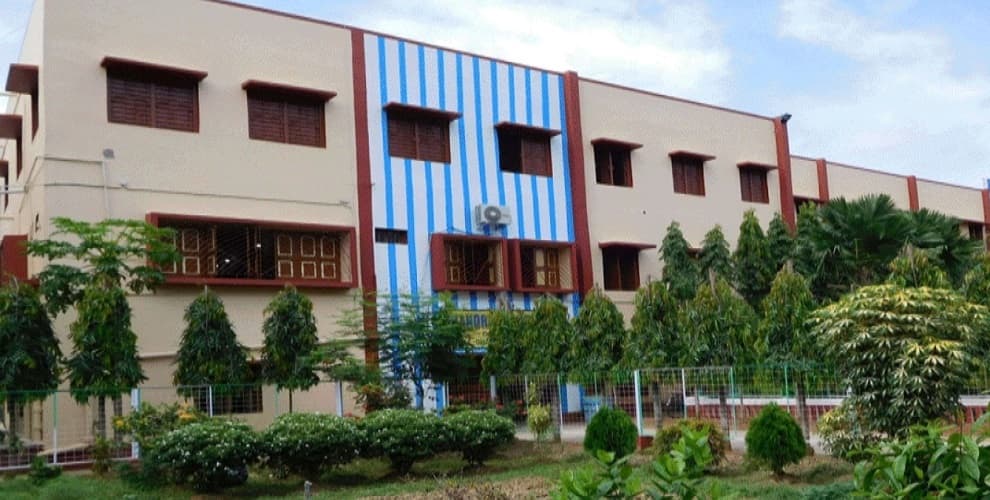 Chandrapur college Cover