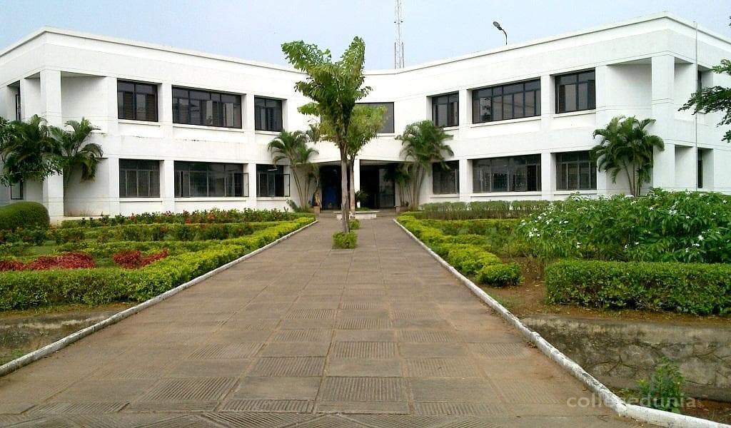 SSN College of Engineering - [SSNCE] Cover