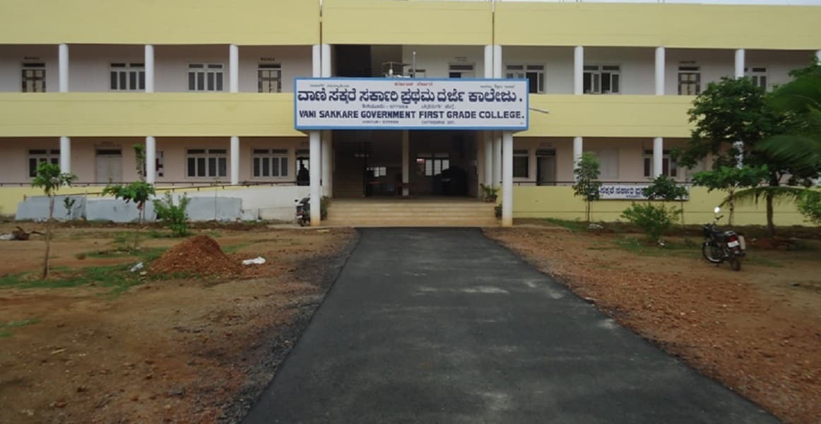 Vani Sakkare Government First Grade College Cover