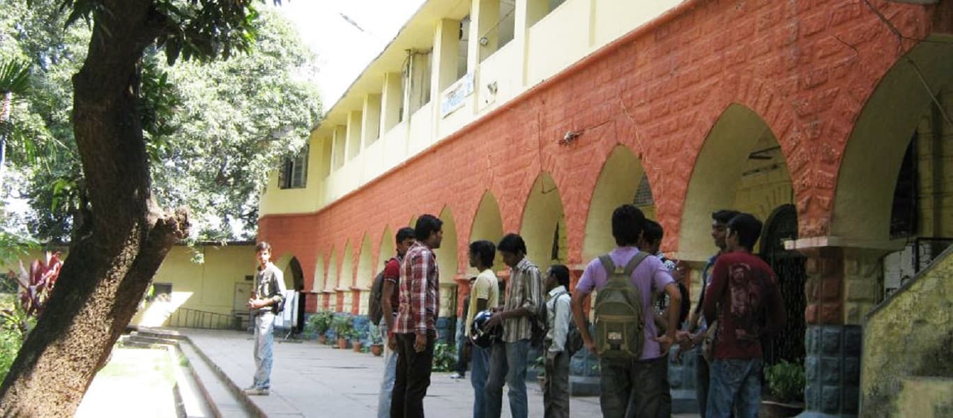 Government Hamidia Arts And Commerce College Cover