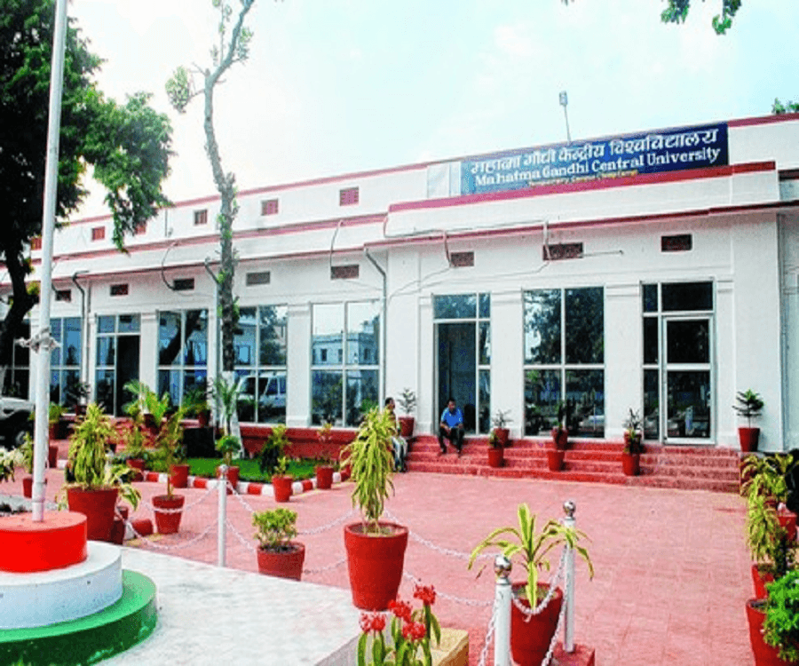 Mahatma Gandhi Central University - [MGCU] Cover