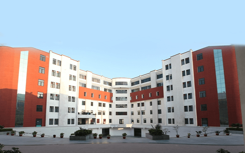 Teerthanker Mahaveer College of Law & Legal Studies - [TMCLLS] Cover