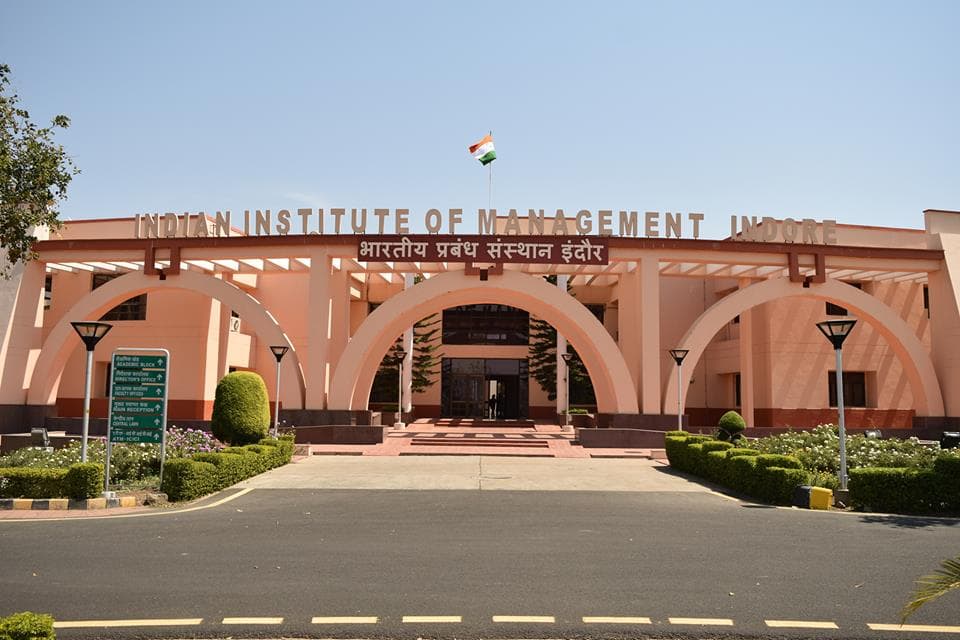 IIMI - Indian Institute of Management Cover