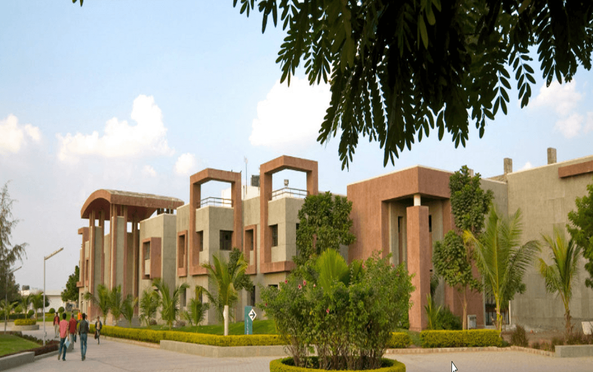 R. K. University, School of Pharmacy Cover
