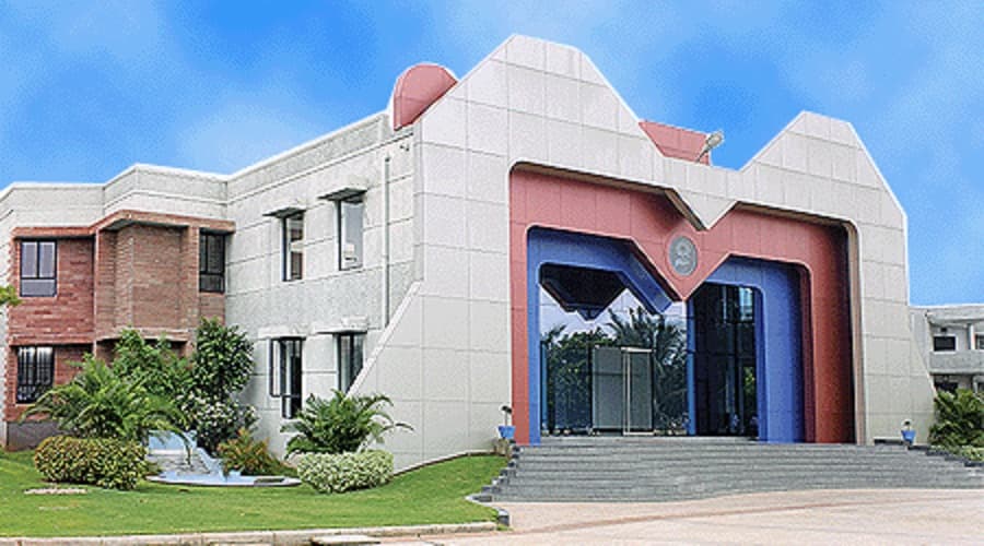Sree Vidyanikethan Engineering College - [SVEC] Cover