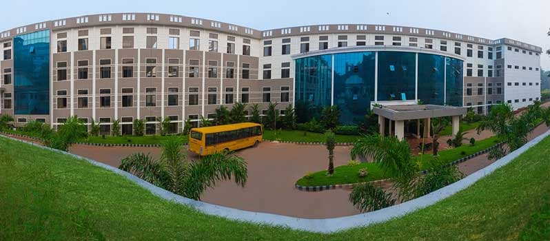 KMCT College of Pharmaceutical Science - [KMCT] Cover