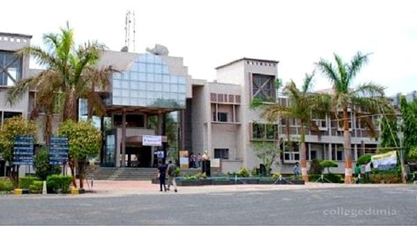 Yeshwantrao Chavan College of Engineering - [YCCE] Cover