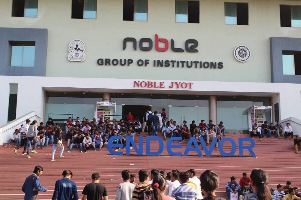 Faculty of Architecture, Noble Group of Institution Cover