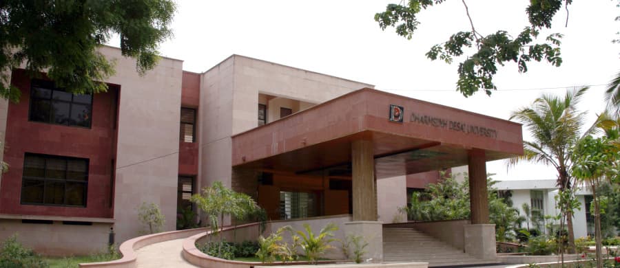 Faculty of Pharmacy, Dharmsinh Desai University Cover