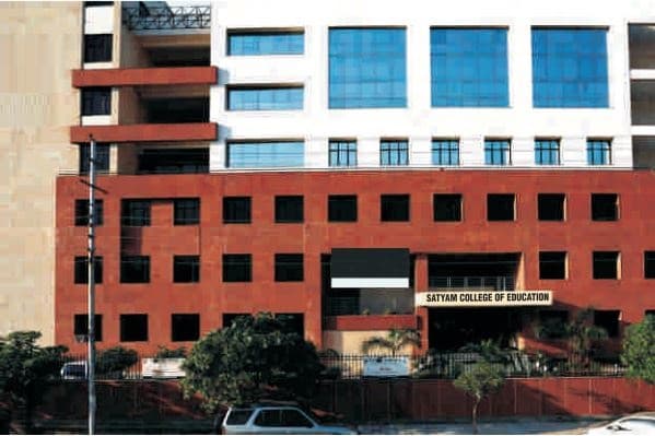 Satyam College of Education - [SCE] Cover