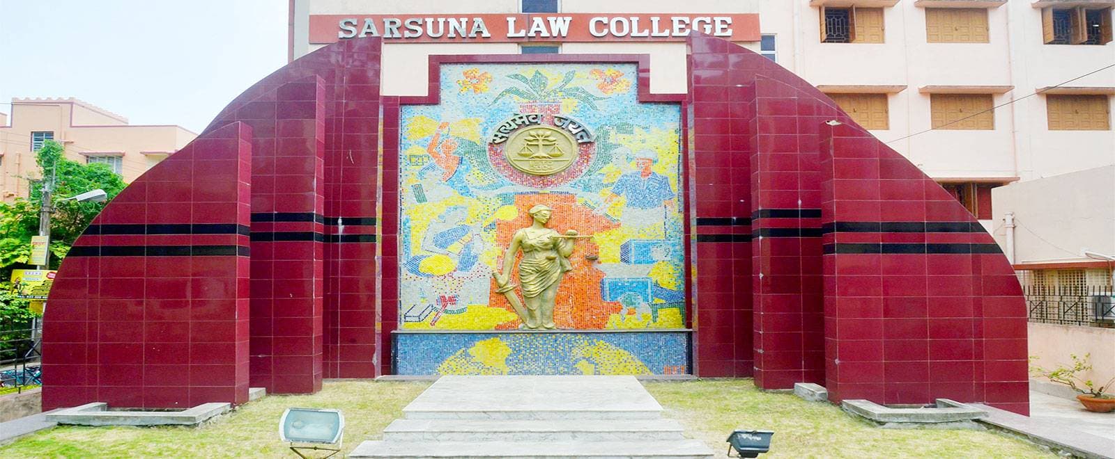 Sarsuna Law College Cover