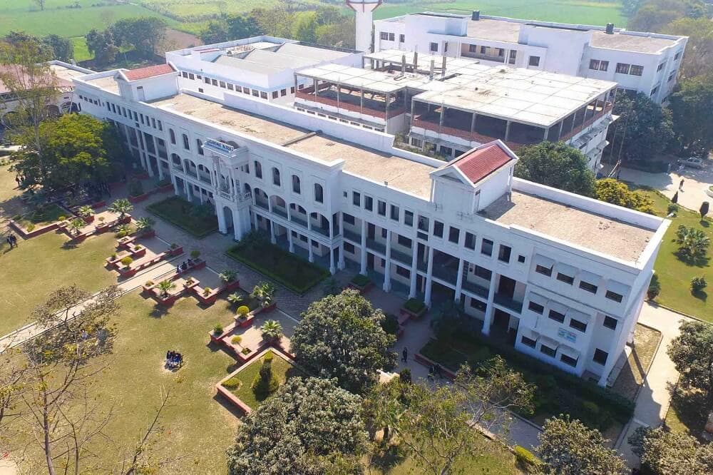 University of Engineering & Technology Cover