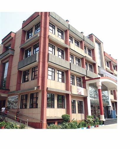 Ishan Institute of Pharmacy Cover