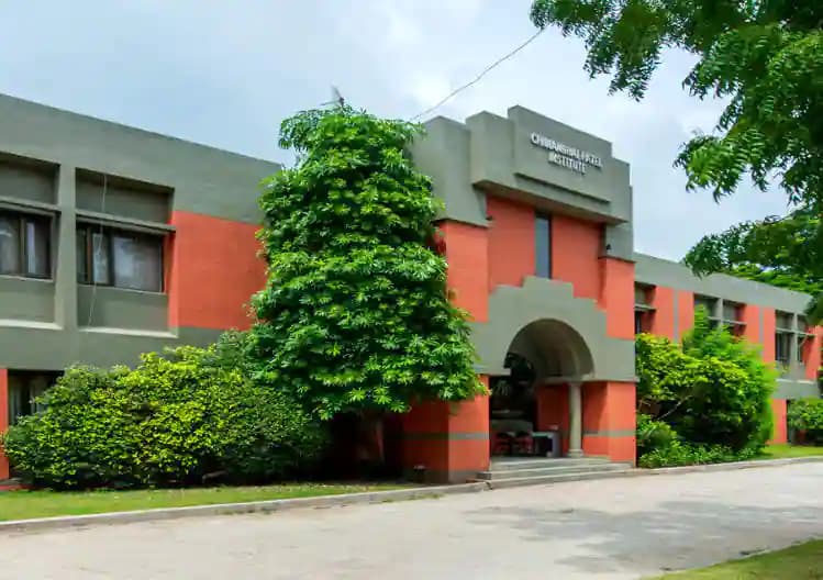Sardar Vallabhbhai Global University Cover