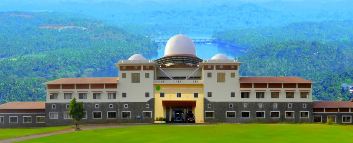 SAFI Institute of Advanced Study - [SIAS] Vazhayoor Cover