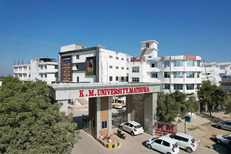 KM University Cover