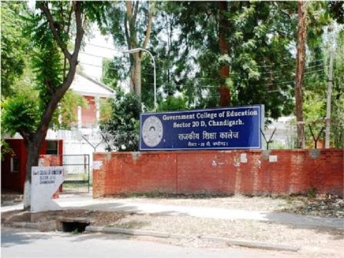 Government College of Education Cover