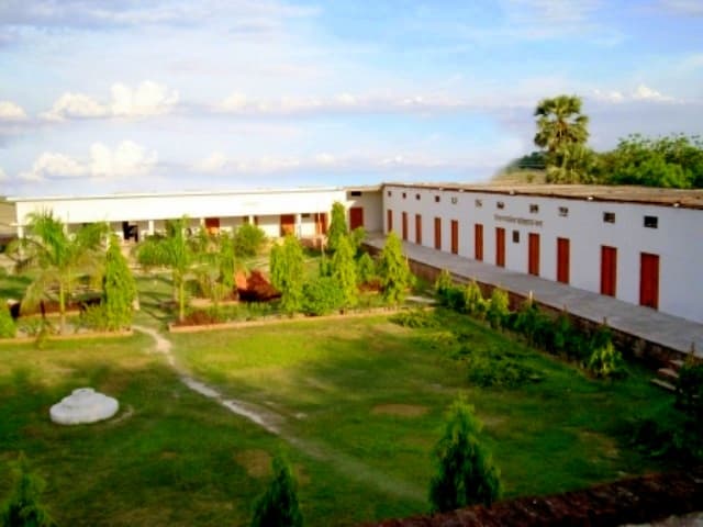 Kisan P.G. College Cover