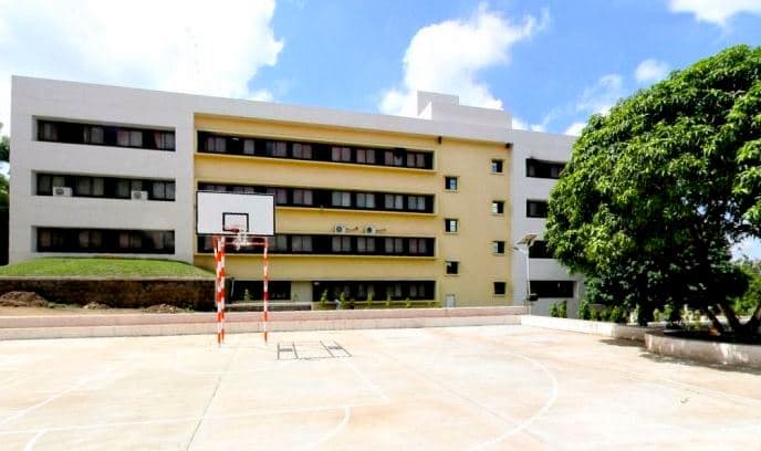 Sadabai Raisoni Women's College - [SRWC] Cover