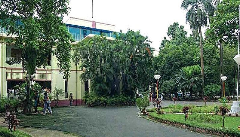 Lady Brabourne College - [LBC] Cover