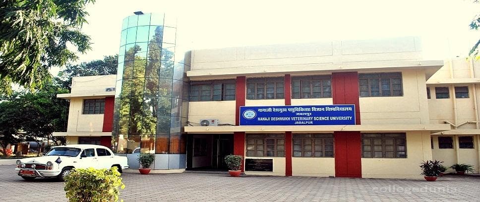 Nanaji Deshmukh Pashu Chikitsa Vigyan Vishwavidyalaya Cover