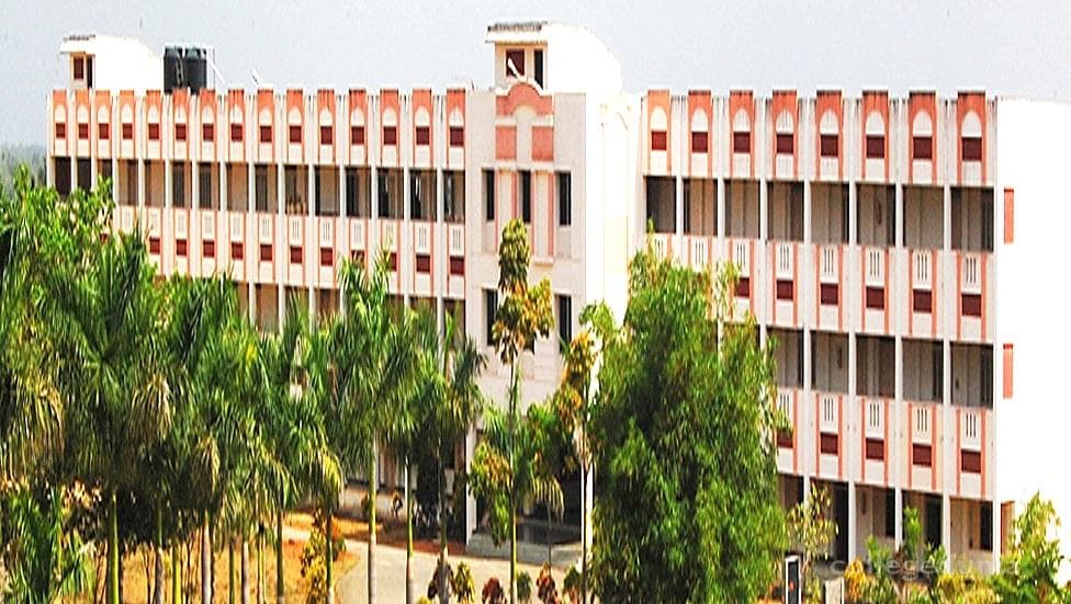 Auxilium College Cover