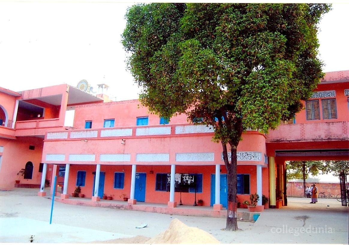 Saltanat Bahadur (PG) College Cover
