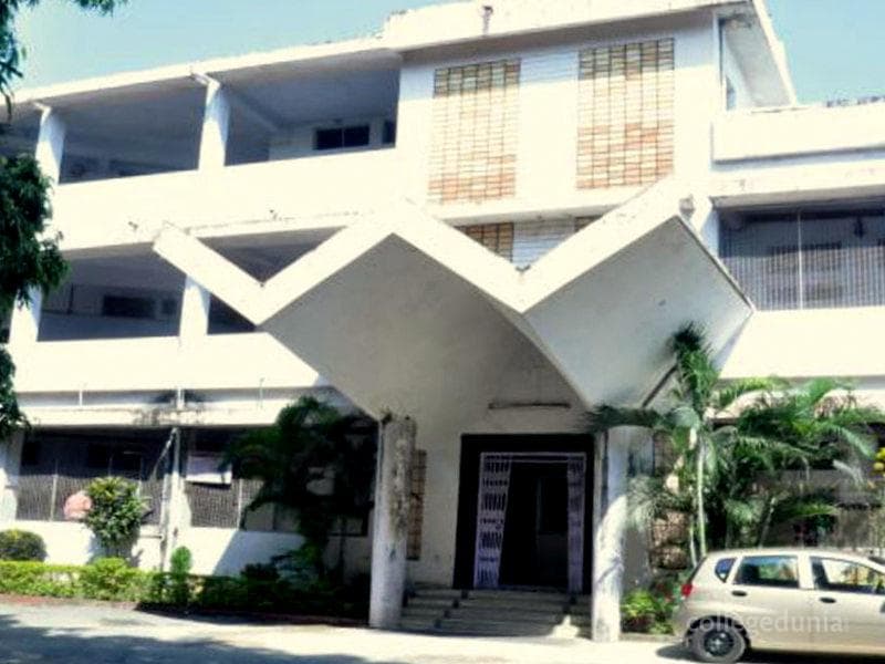 Seth Kesarimal Porwal College Cover