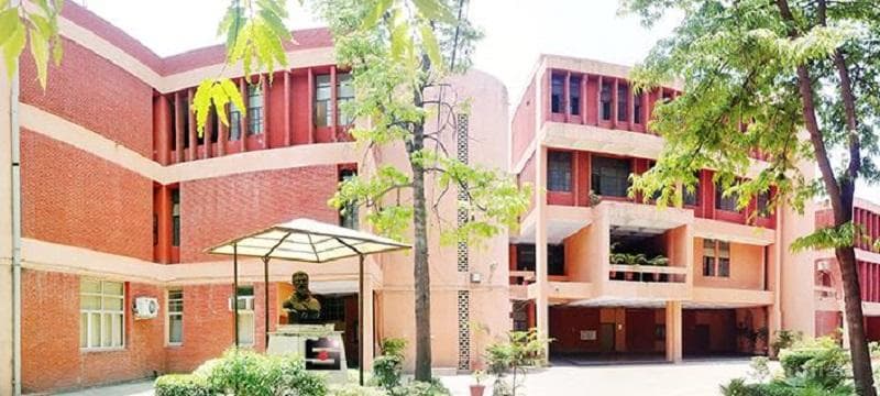 Shivaji College Cover