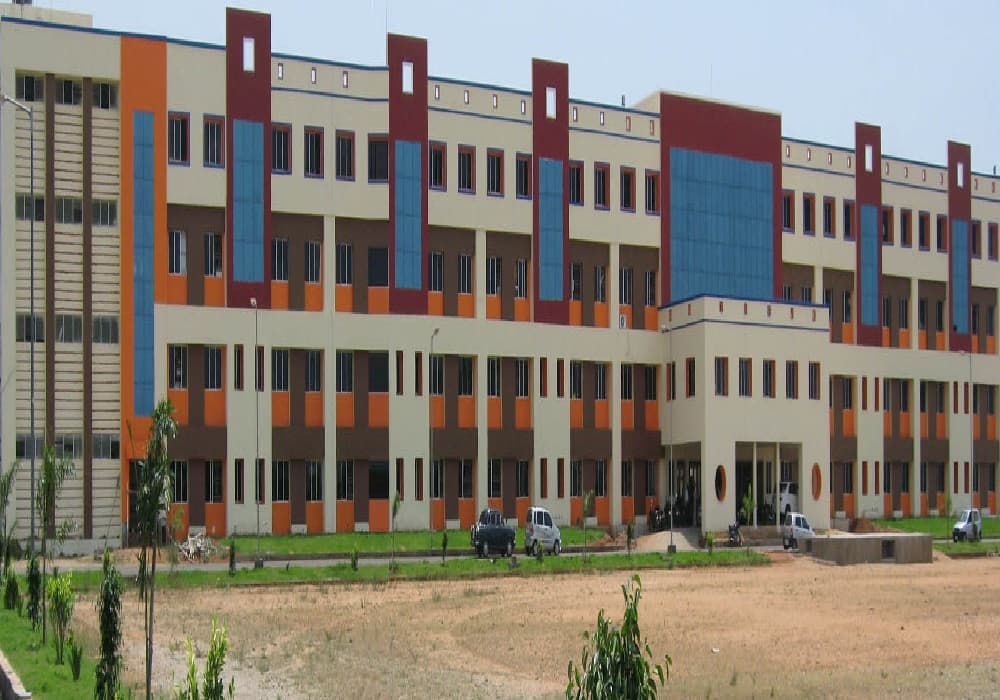 K. Ramakrishnan College of Engineering -[KRCE] Cover