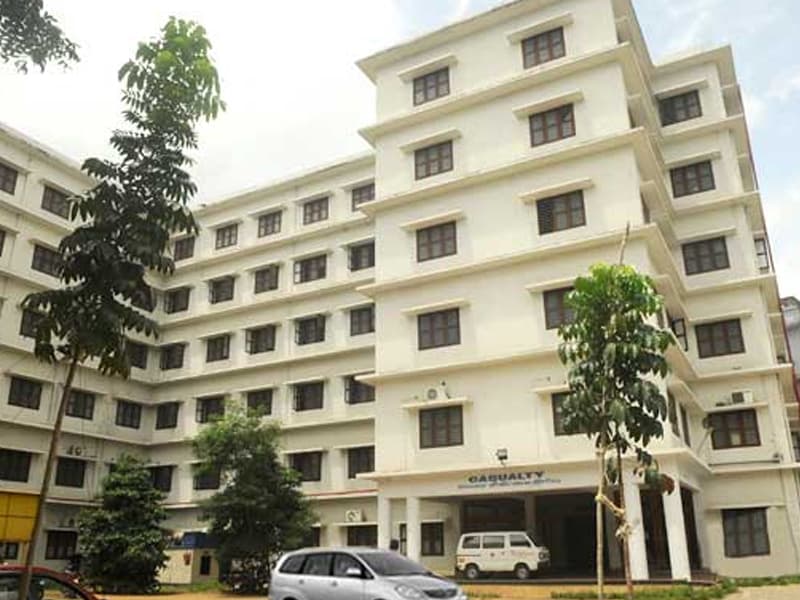 Sree Mookambika Institute Of Dental Sciences Kulasekaram Cover