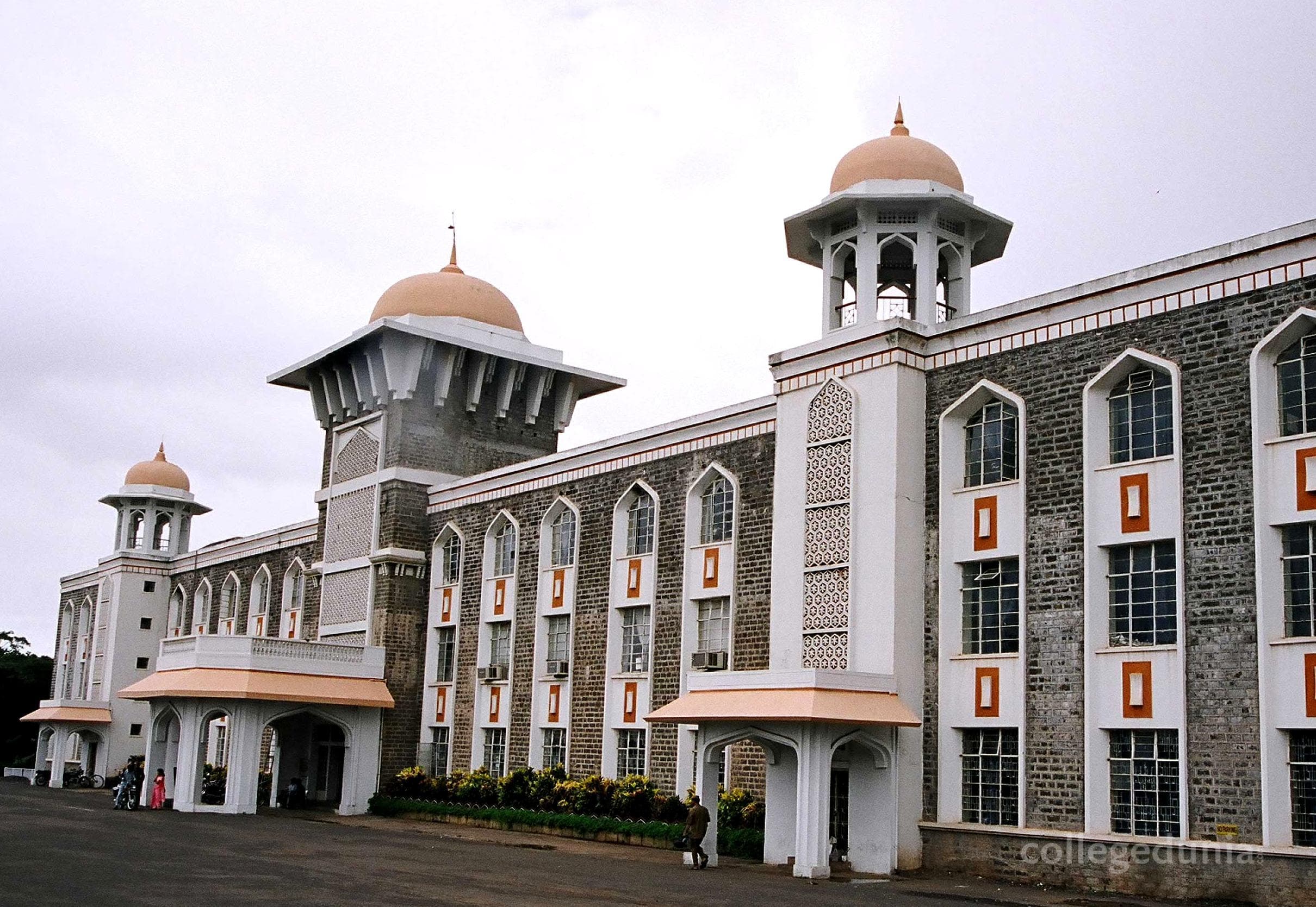 Shri Prince Shivaji Maratha Boarding House's College of Architecture Cover