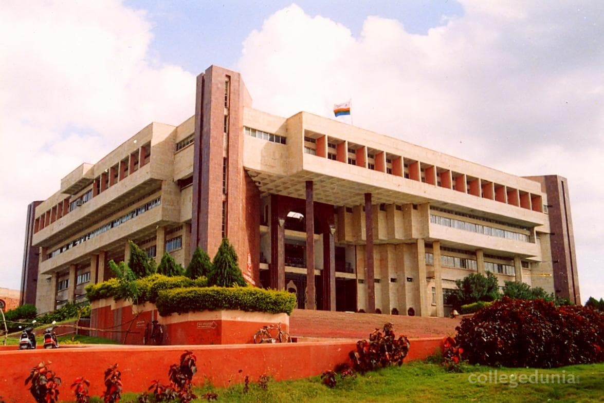 Shri krishna Educational and Cultural Mandals College of Architecture - [SKECM] Cover