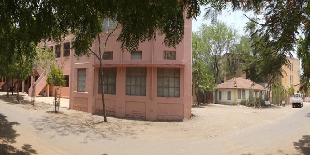 H. & H. B. Kotak Institute of Science Cover