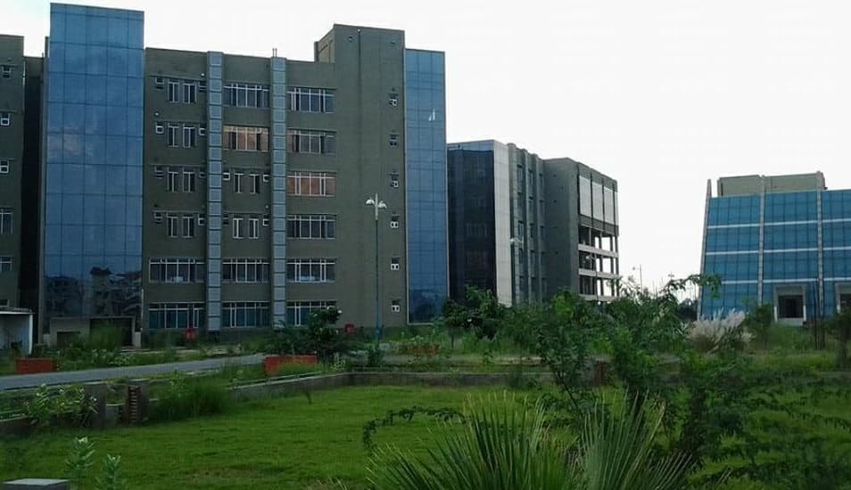 Government Medical College & Super Facility Hospital Chakrapanpur Cover