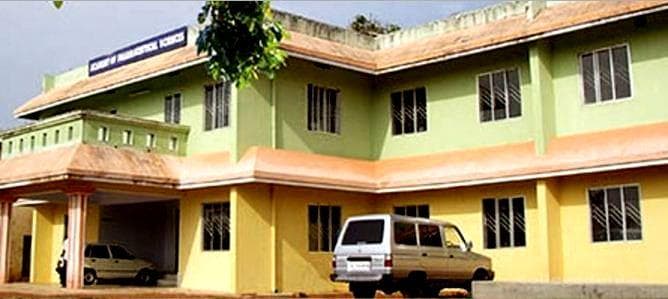 Pariyaram Dental College - [PDC] Cover