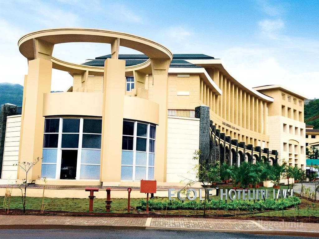 Ecole Hoteliere Lavasa Cover