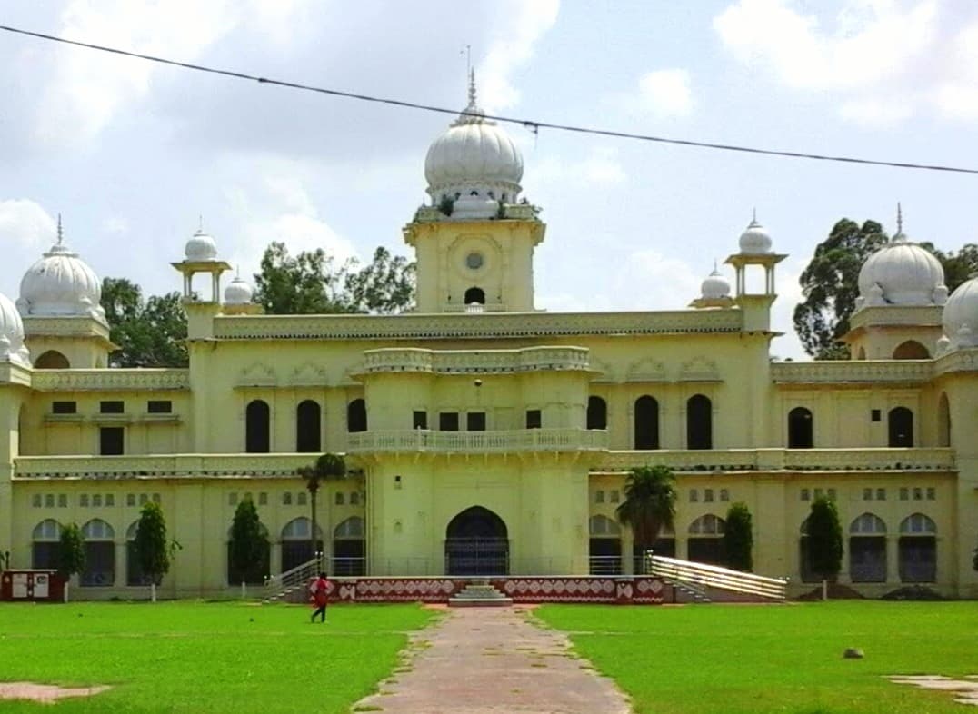 Narvadeshwar Group of Colleges Cover