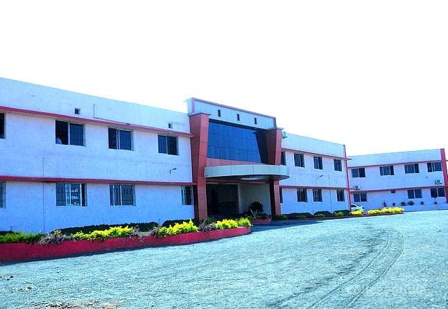 P Wadhwani College of Pharmacy Cover