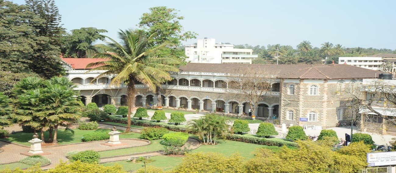 Lingaraj College Cover
