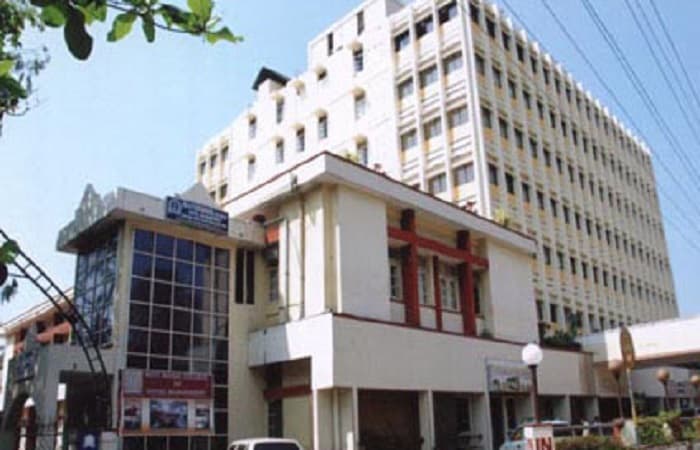 Moti Mahal College Cover